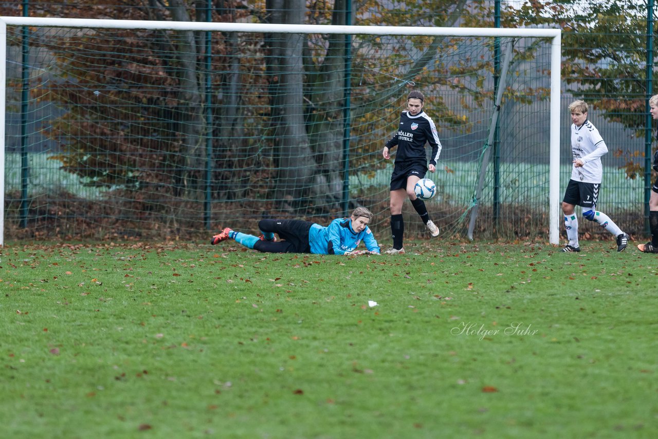 Bild 250 - Frauen SV Henstedt Ulzburg II - TSV Russee : Ergebnis: 5:0